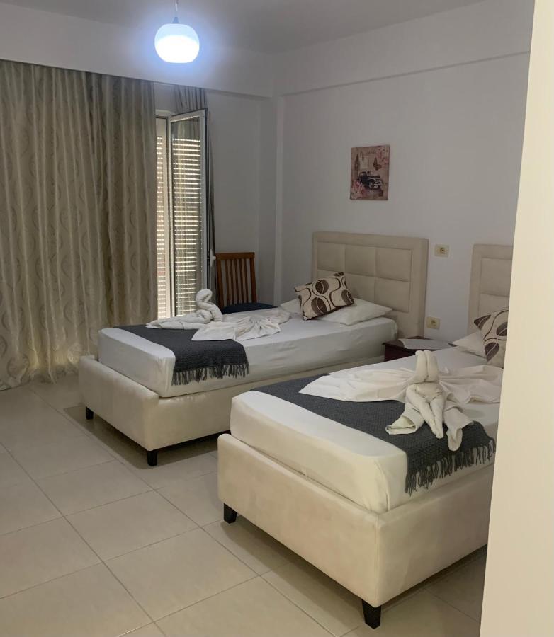סרנדה Hotel Soan מראה חיצוני תמונה
