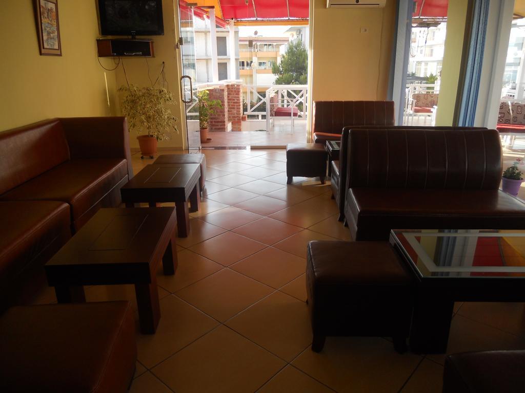 סרנדה Hotel Soan מראה חיצוני תמונה