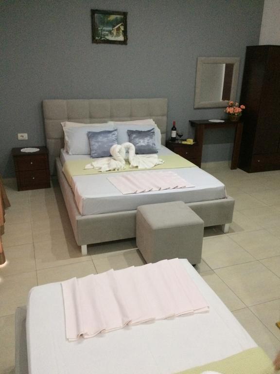 סרנדה Hotel Soan מראה חיצוני תמונה