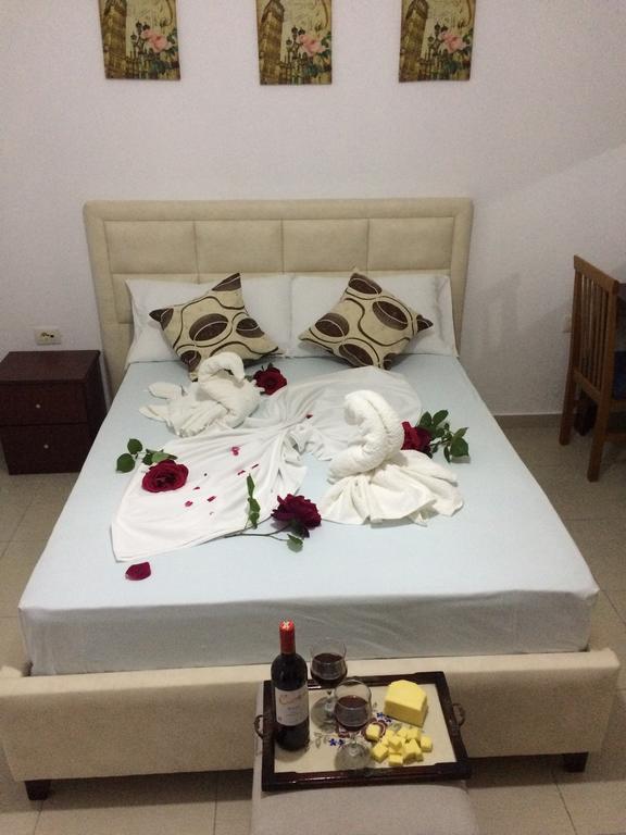 סרנדה Hotel Soan מראה חיצוני תמונה