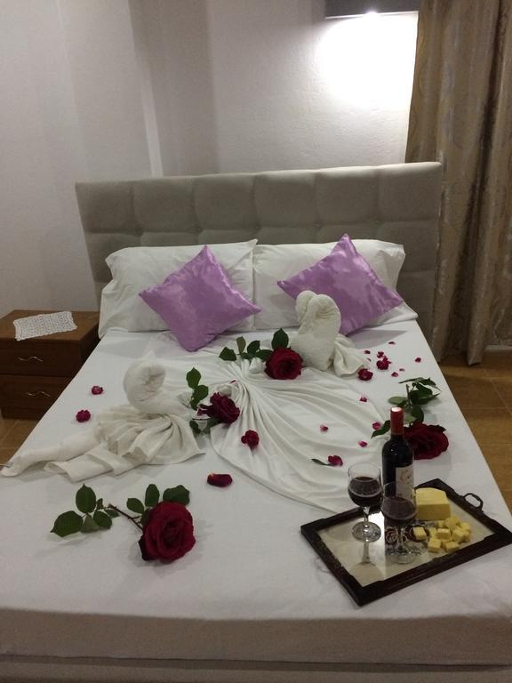 סרנדה Hotel Soan מראה חיצוני תמונה