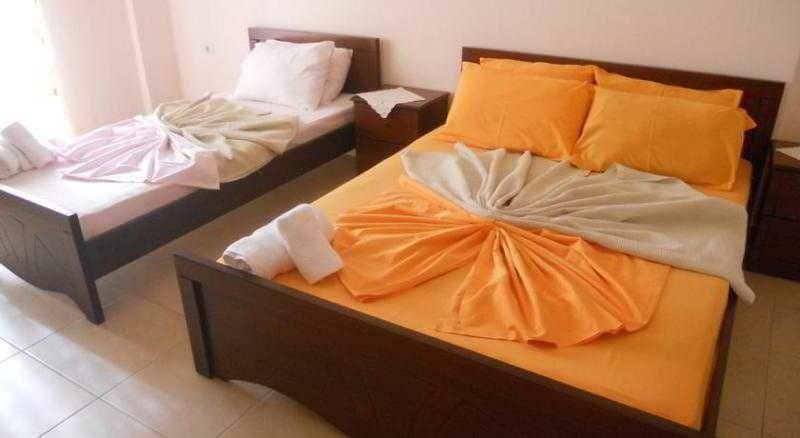 סרנדה Hotel Soan מראה חיצוני תמונה
